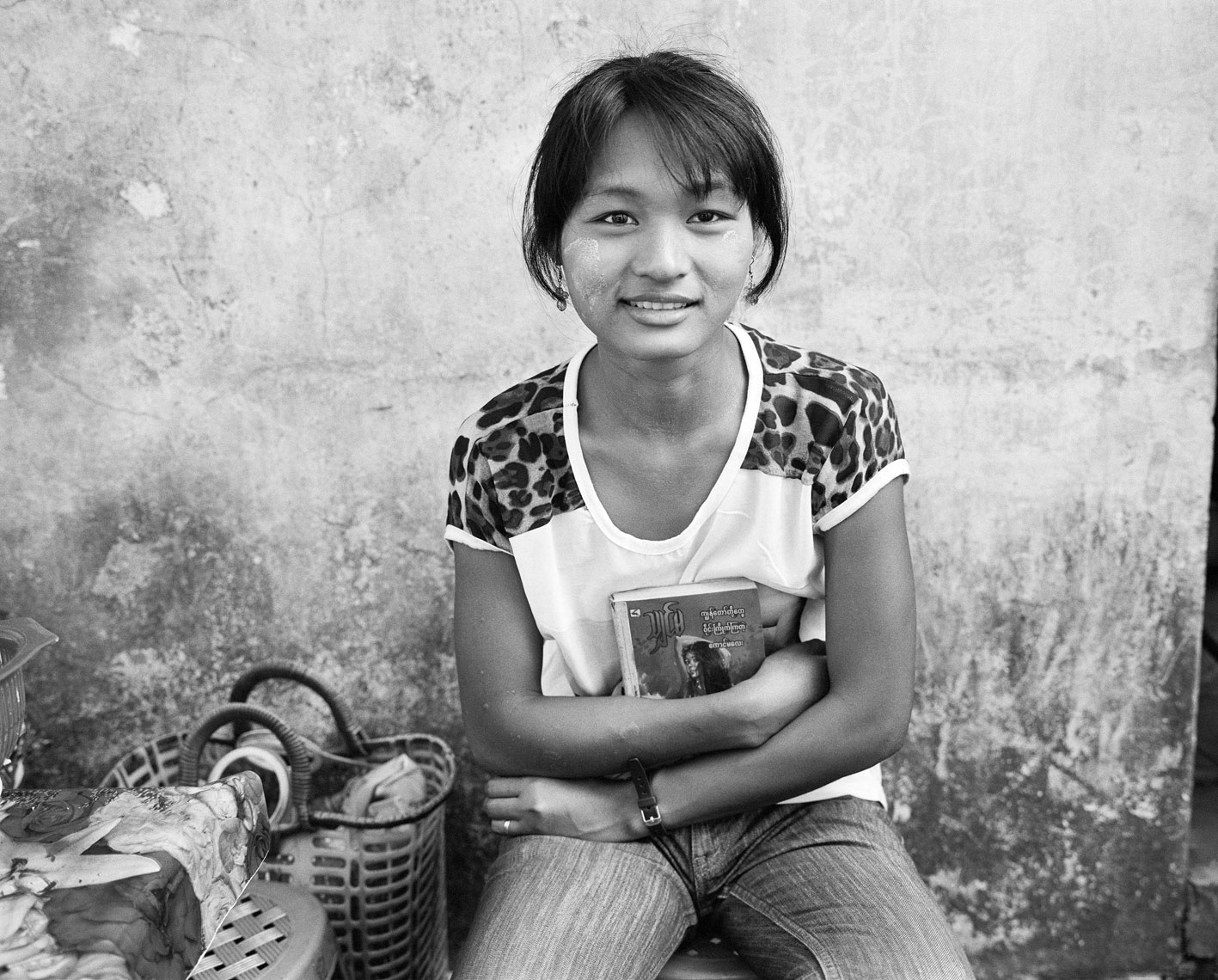 yangon-woman-holding-book-print.jpg
